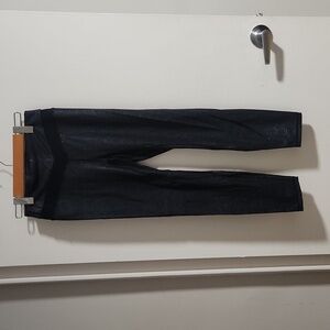 Zyia cropped leggings